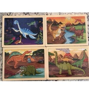 Dinosaur wooden jigsaw puzzles w/storage bag..(NWT)